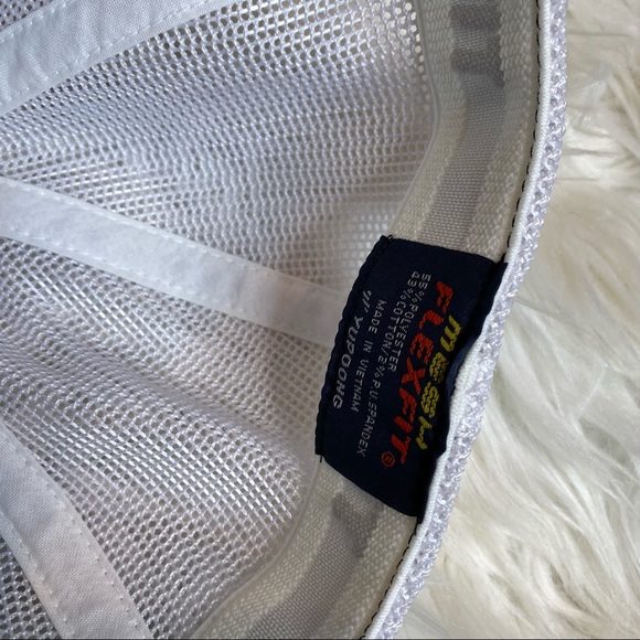 NWOT JGP Gelbvieh Mesh Flexfit Back men’s hat - Picture 3 of 5